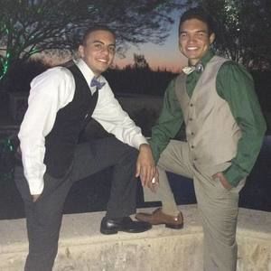 Meet your Posher, Garrett